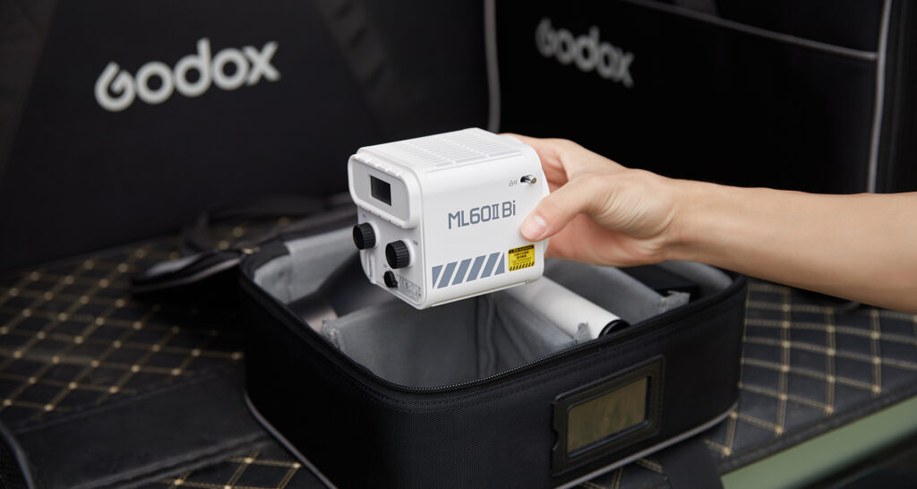 Godox ML60II Bi size