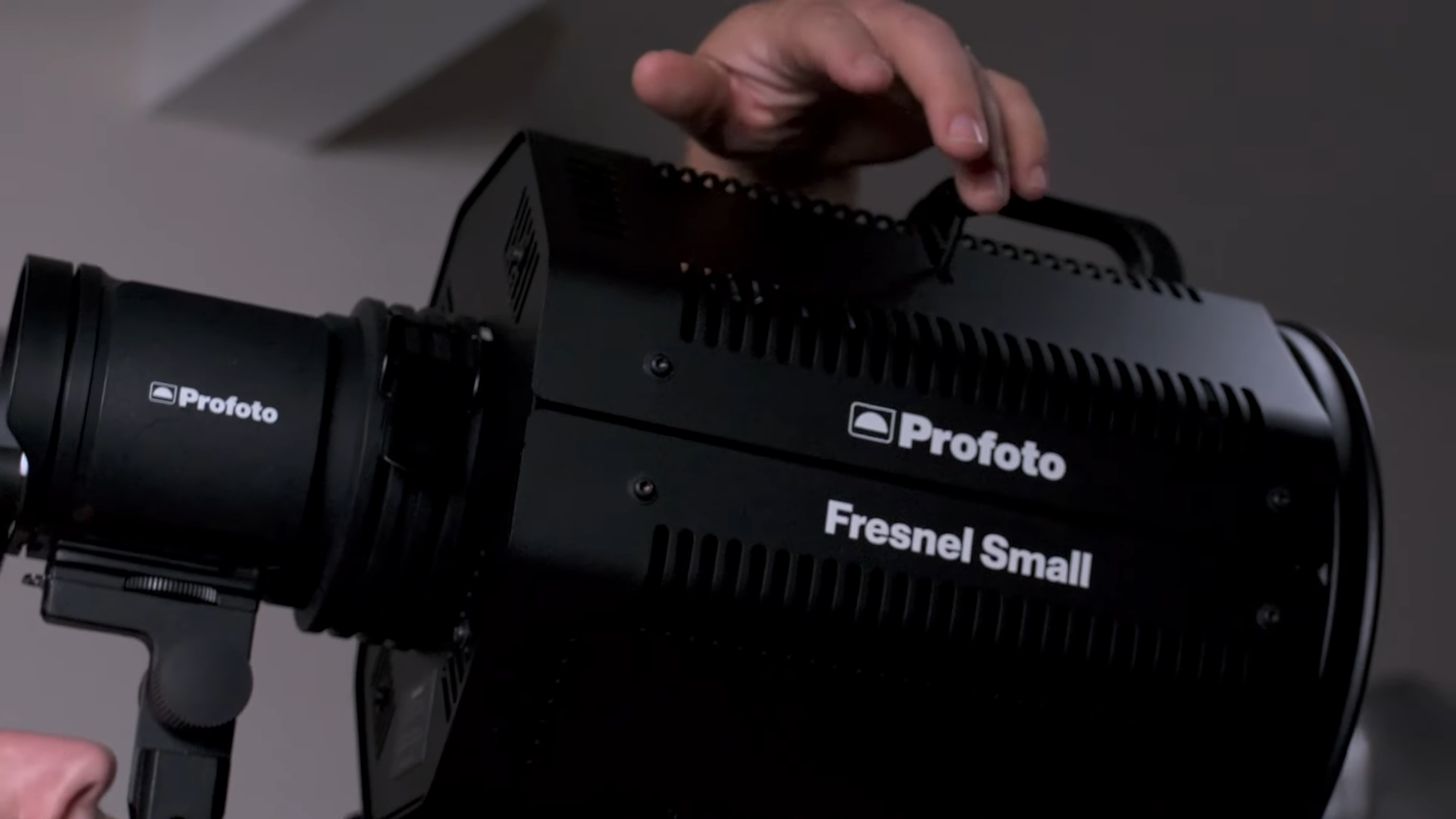 Profoto Fresnel Small flash modifier photography light shaping 