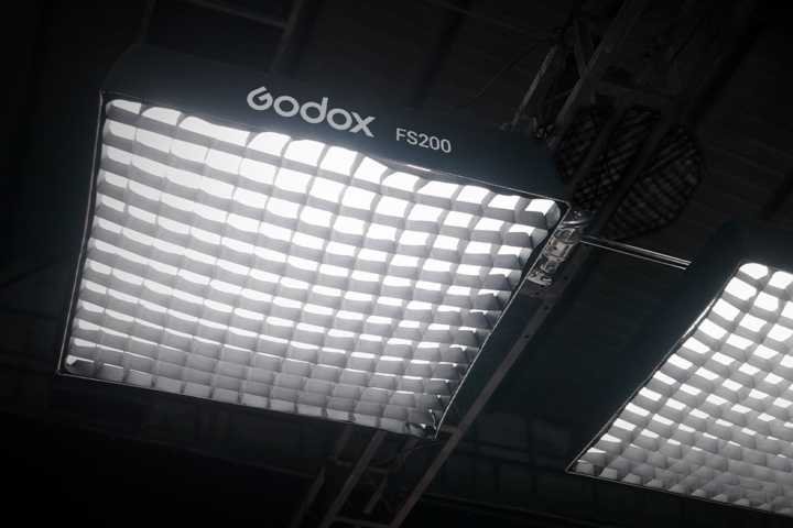 Godox KNOWLED F200Bi flexible cine video led panel light mat review