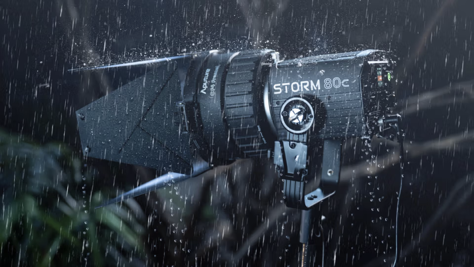 Aputure STORM 80c full color professional BLAIR-CG COB LED light IP65 weatherproof in rain