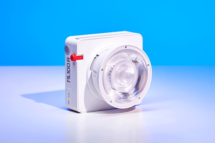 Godox ML100R full color RGB compact pocket COB LED light